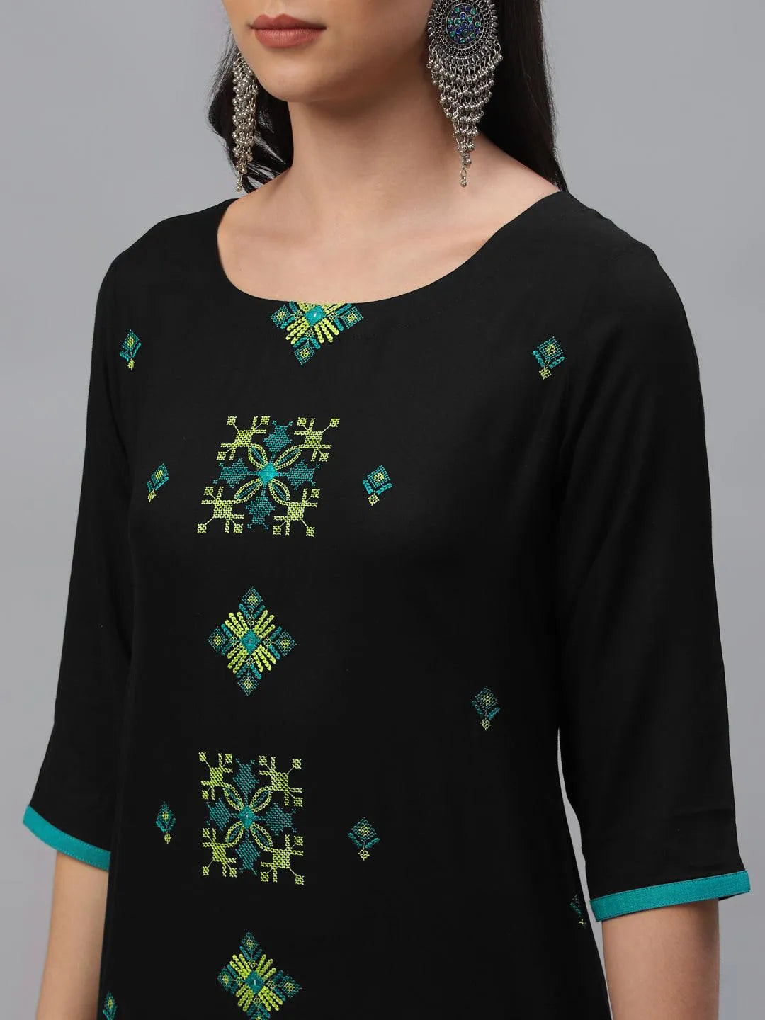 Black Embroidered Rayon Kurta - Libas