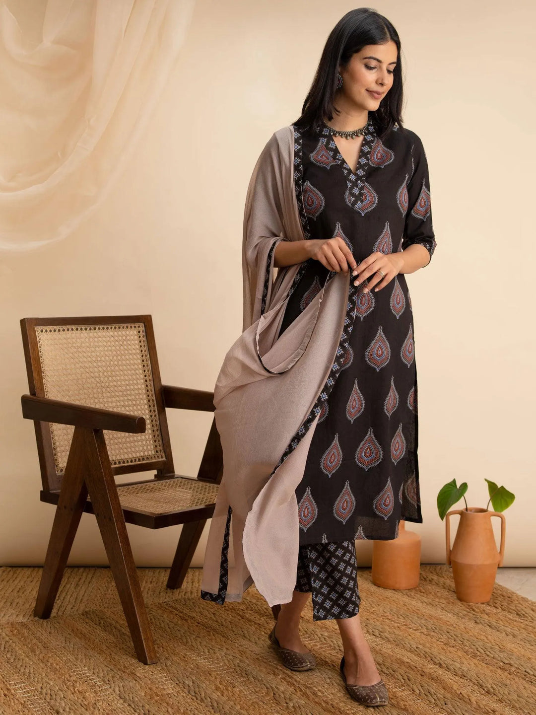 Black Printed Cotton Suit Set - Libas