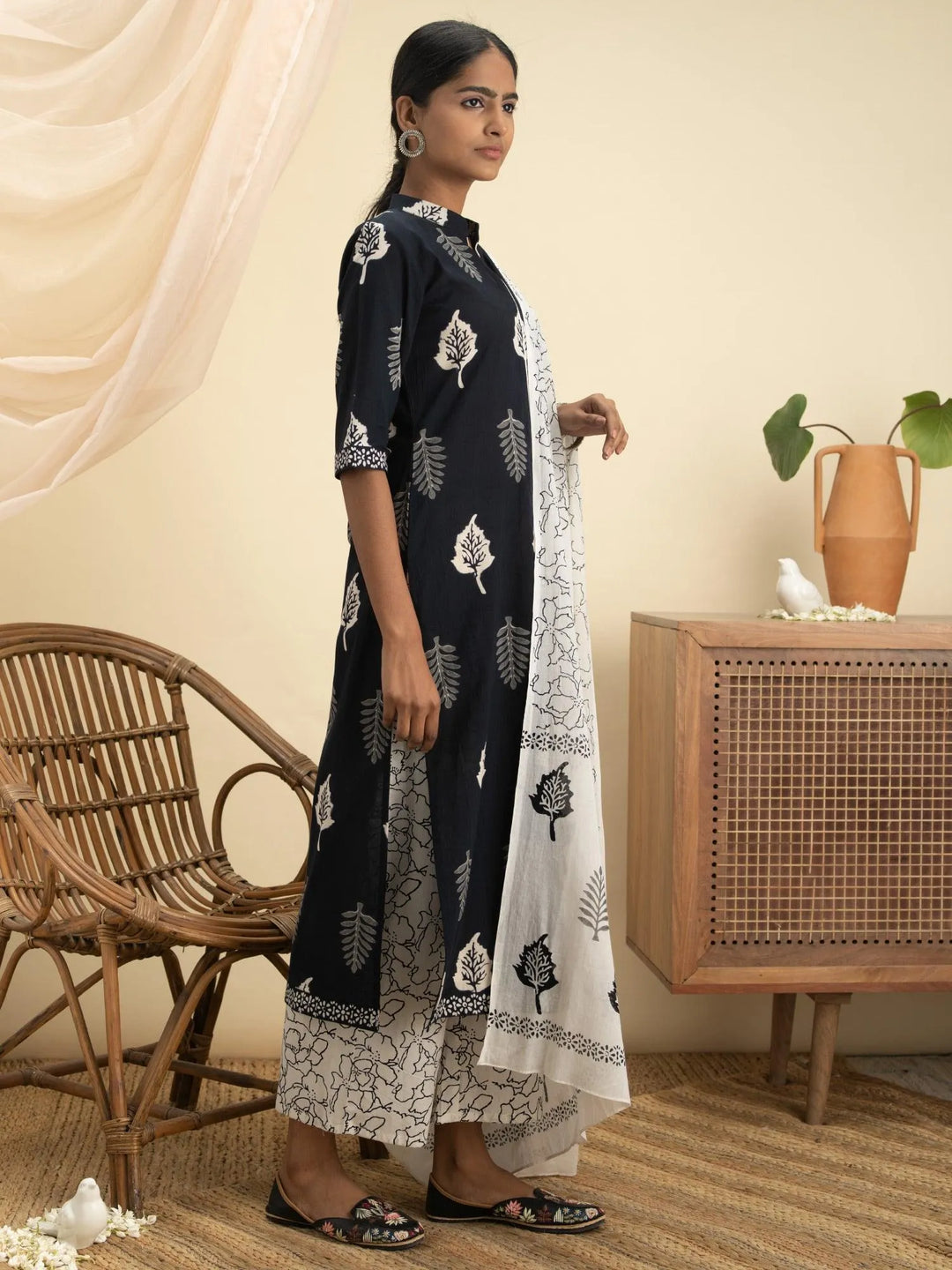 Black Printed Cotton Suit Set - Libas