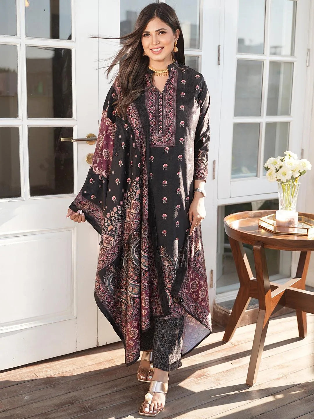 Black Printed Velvet Straight Suit Set - Libas