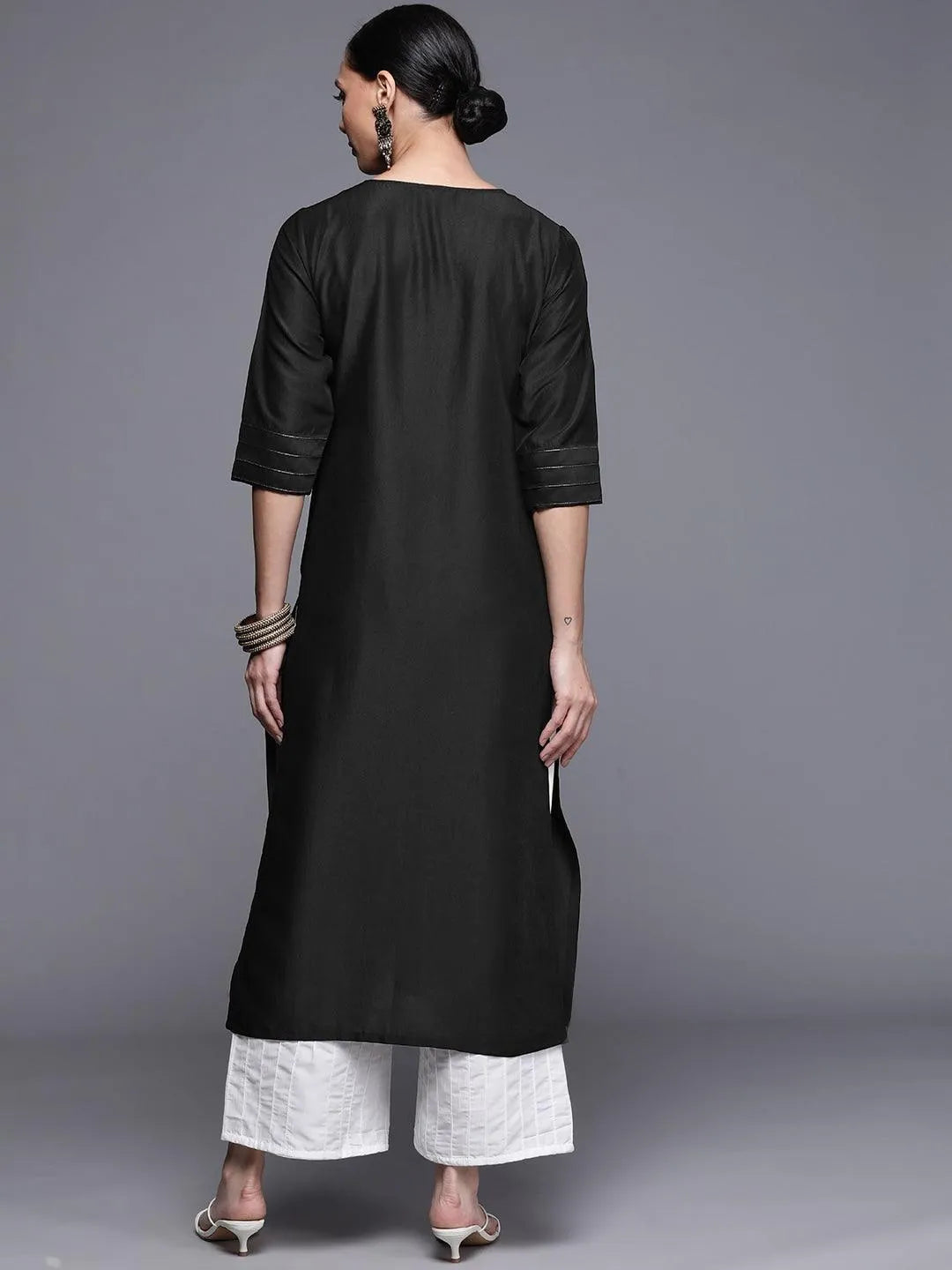 Black Solid Chanderi Silk Kurta - Libas