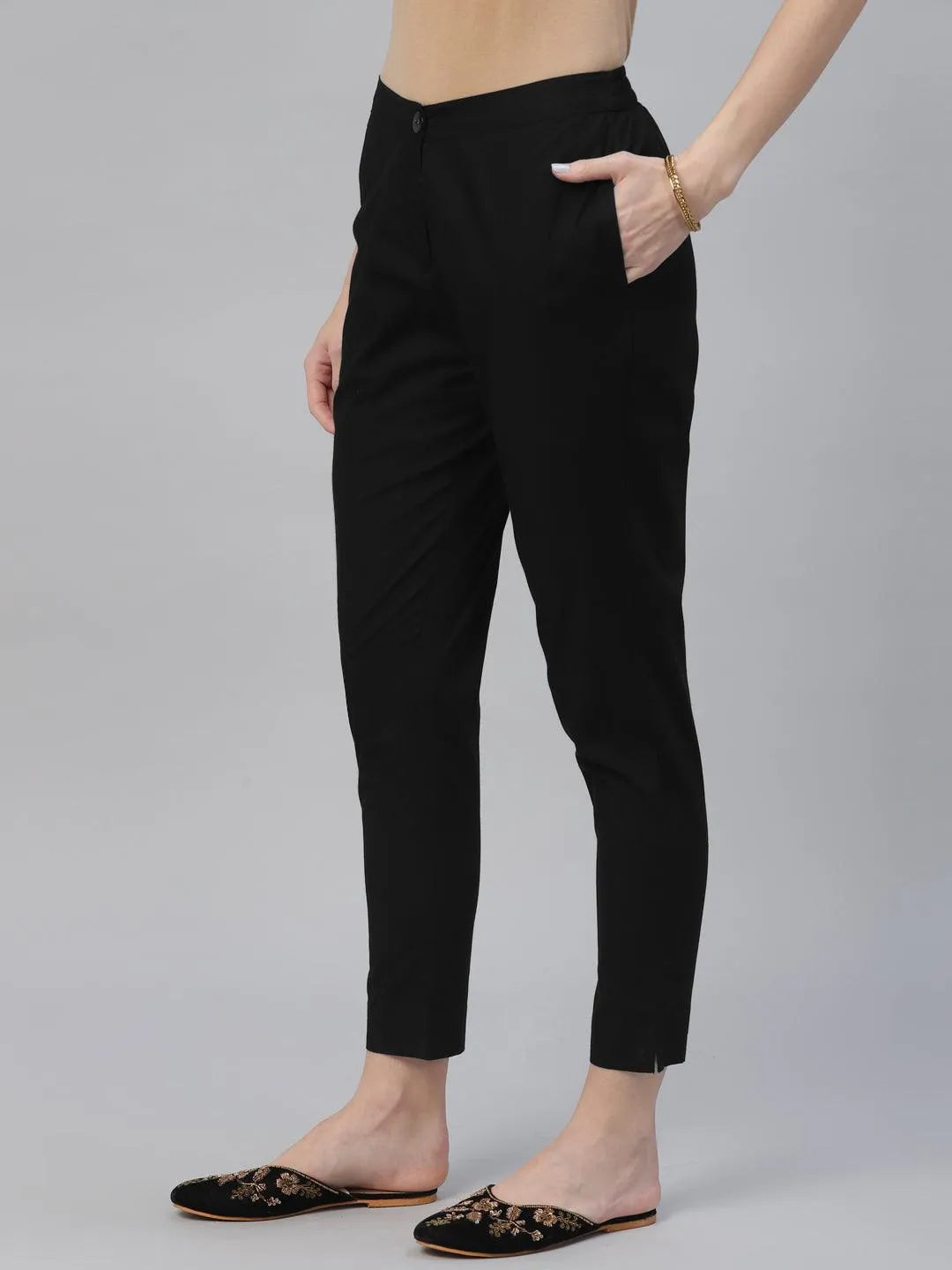 Black Solid Cotton Trousers - Libas