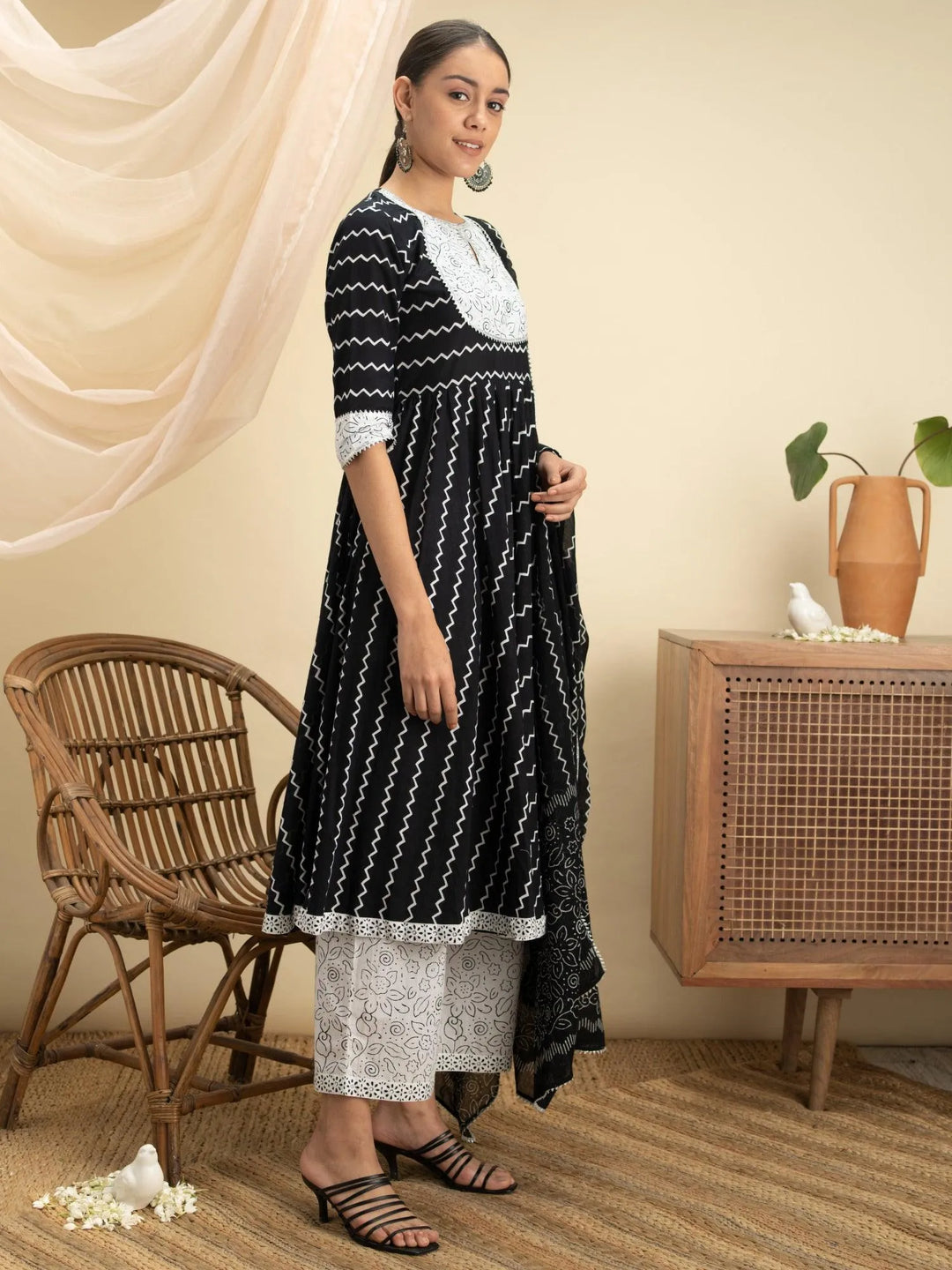 Black Striped Cotton Suit Set - Libas