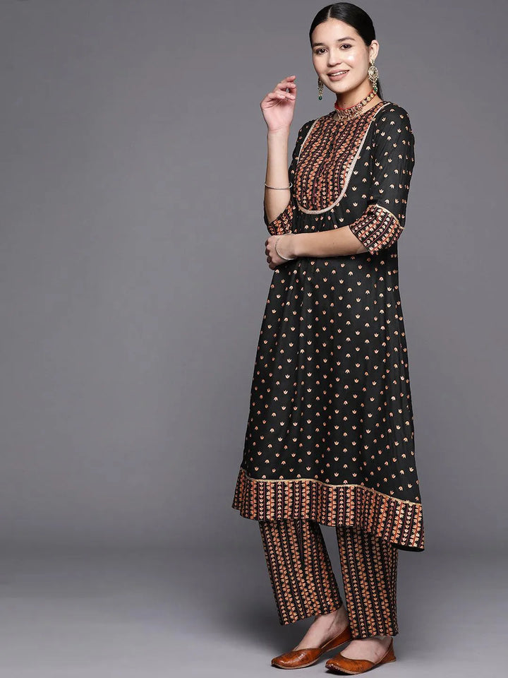 Black Yoke Design Rayon A-Line Kurta - Libas