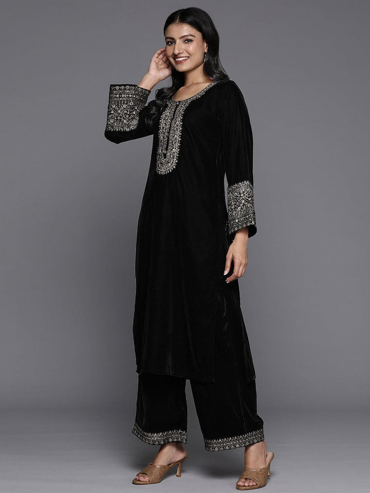 Black Yoke Design Velvet Straight Kurta With Palazzos & Dupatta - Libas