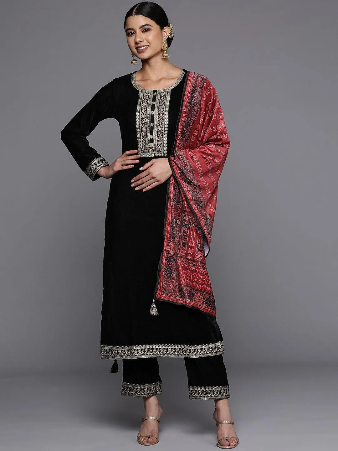 Black Yoke Design Velvet Straight Suit Set - Libas