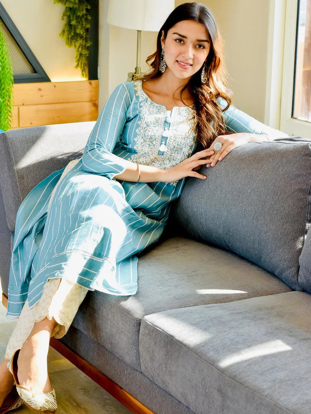 Blue Embroidered Cotton Straight Kurta - Libas