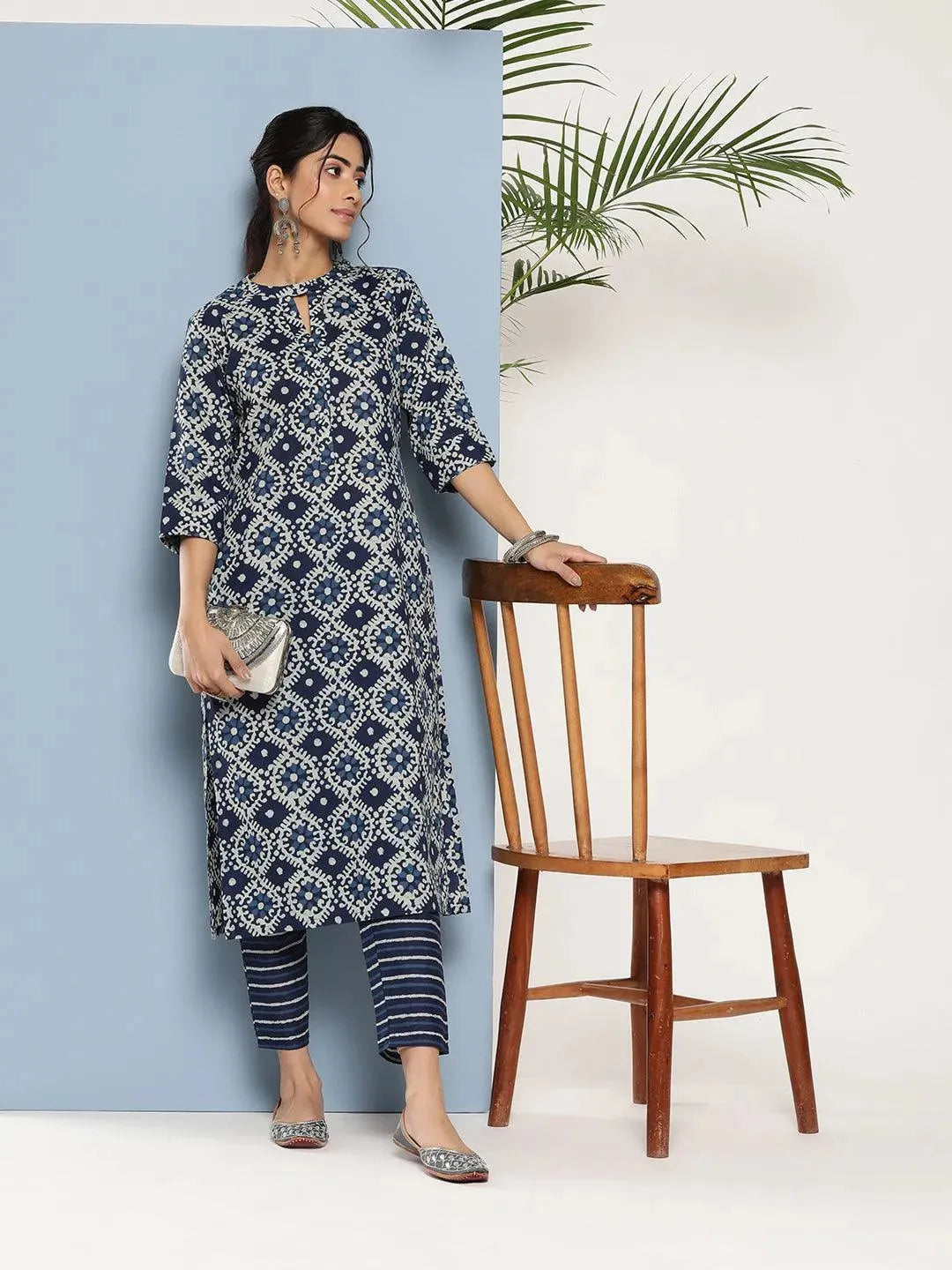 

Blue Printed Cotton Straight Kurta