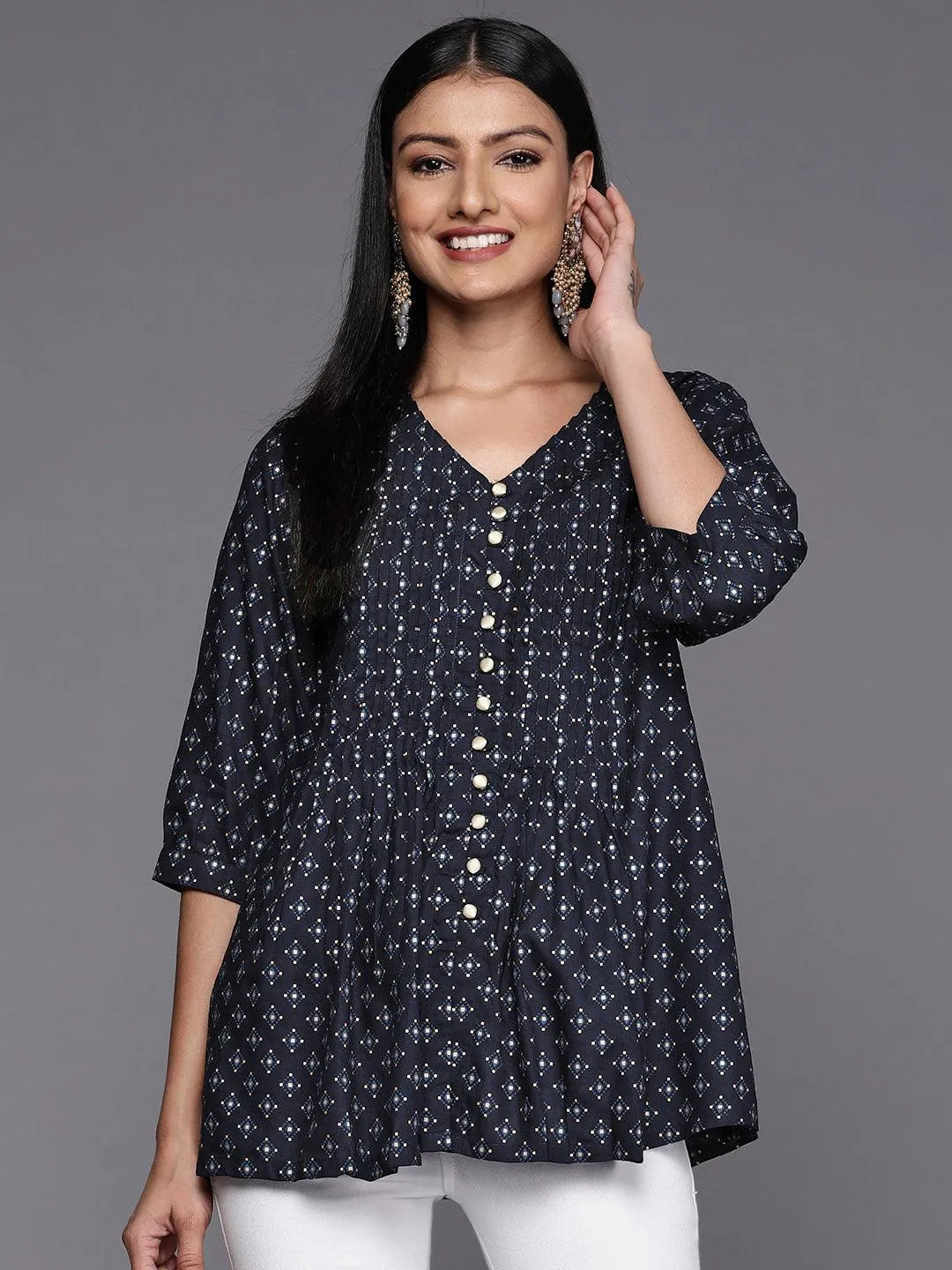 Buy Geometric Print Kurtas For Women Online At Discounted Price | Libas