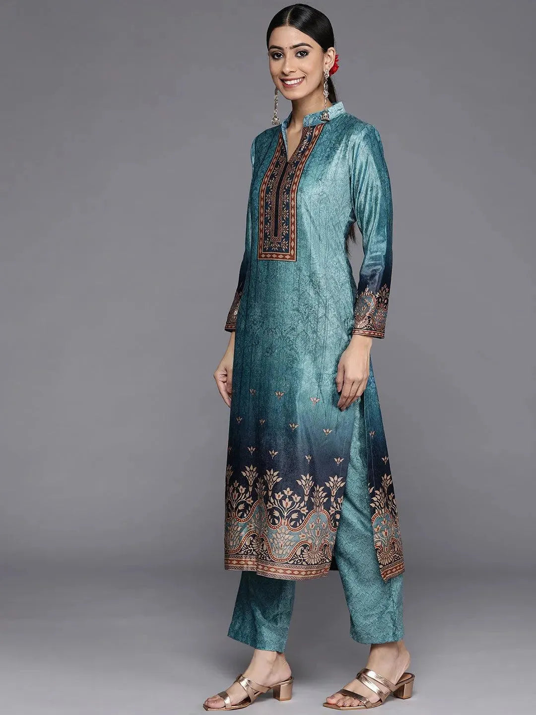 

Blue Printed Velvet Straight Kurta With Dupatta