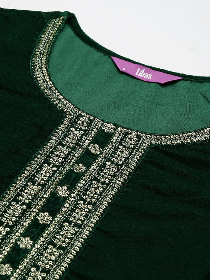 Bottle Green Yoke Design Velvet Straight Kurta With Palazzos & Dupatta - Libas