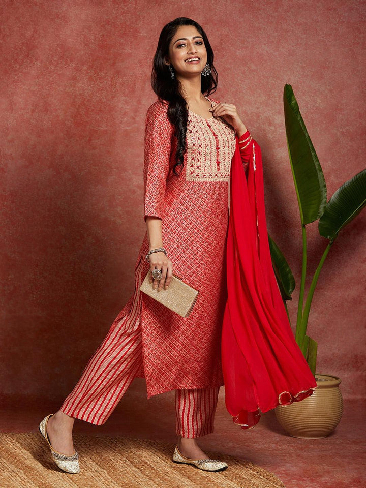 Coral Printed Silk Blend Straight Kurta With Palazzos & Dupatta - Libas