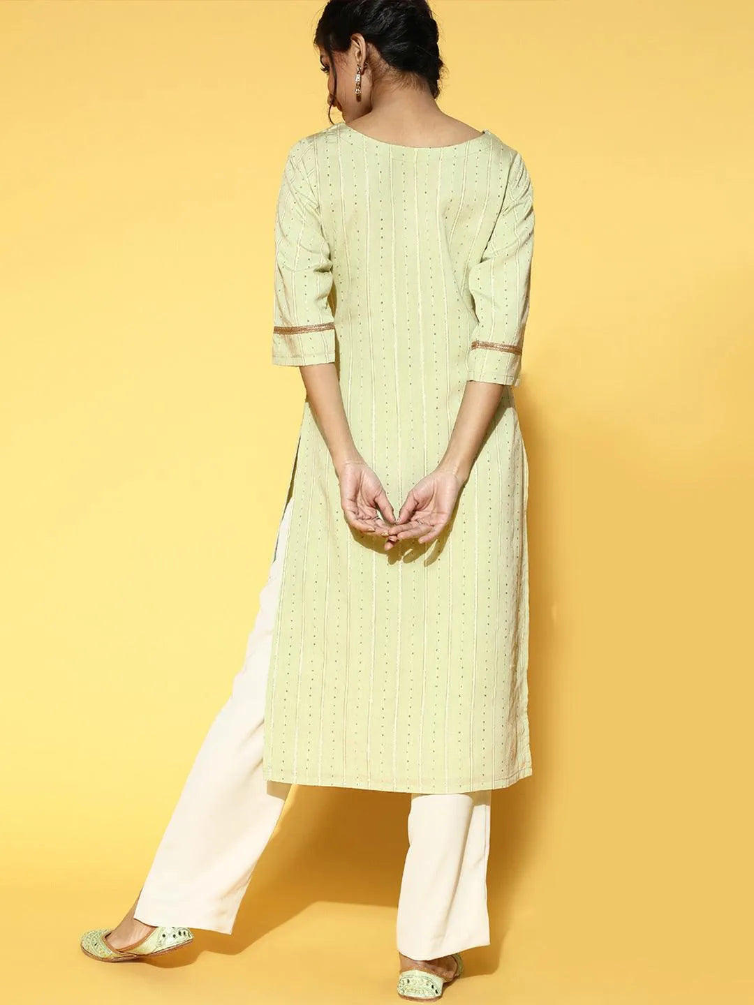 Green Embellished Chanderi Silk Kurta - Libas