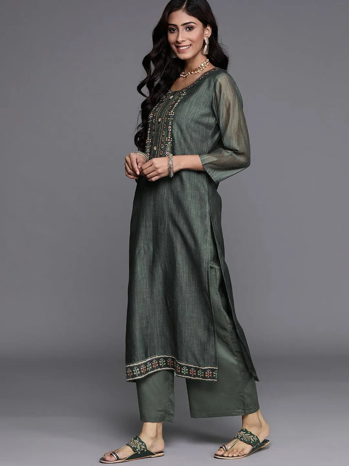 Green Embroidered Chanderi Silk Suit Set - Libas