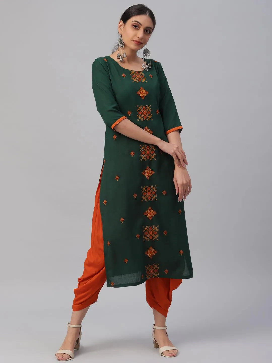 Green Embroidered Cotton Kurta - Libas 