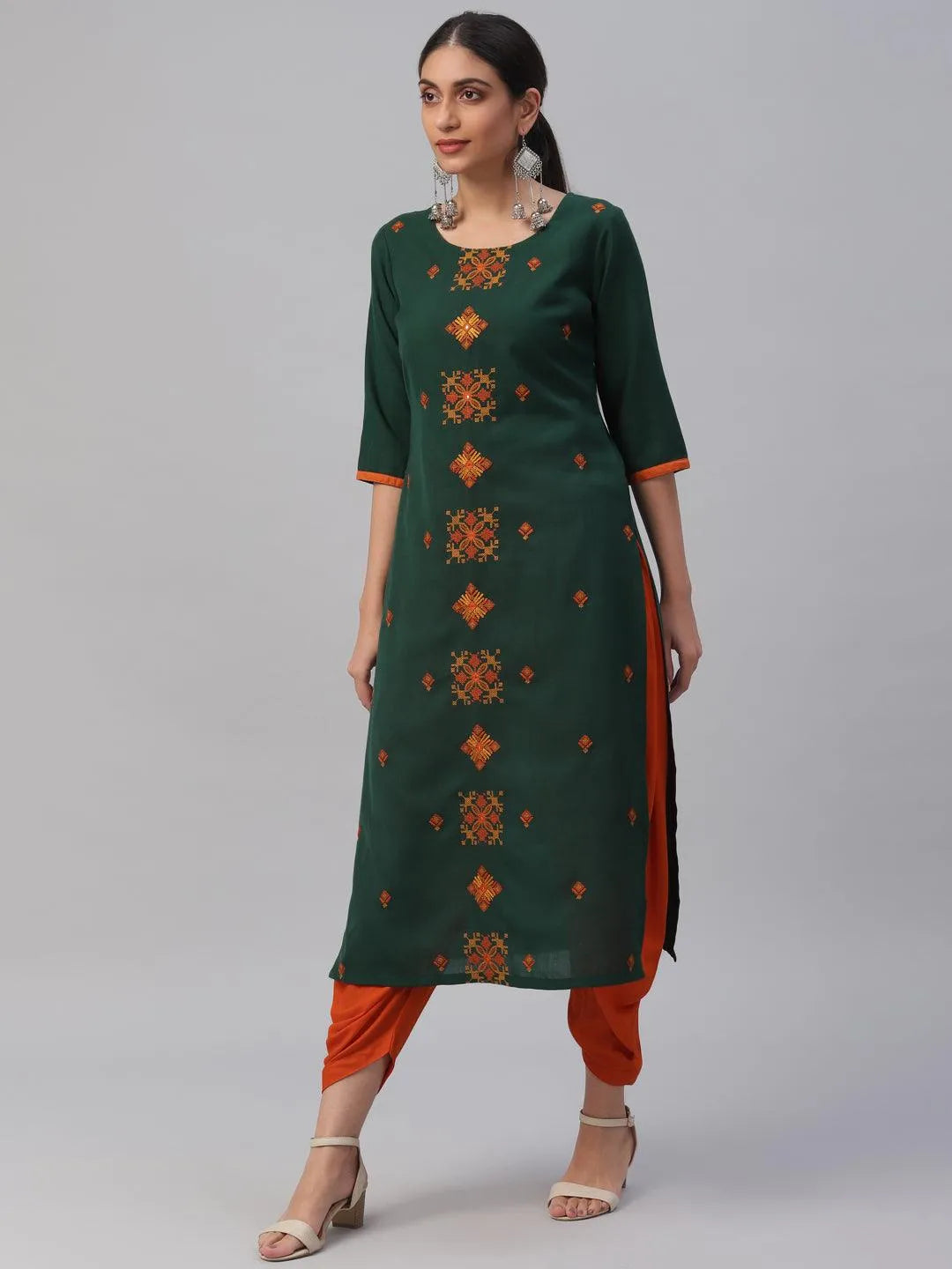 Green Embroidered Cotton Kurta - Libas 