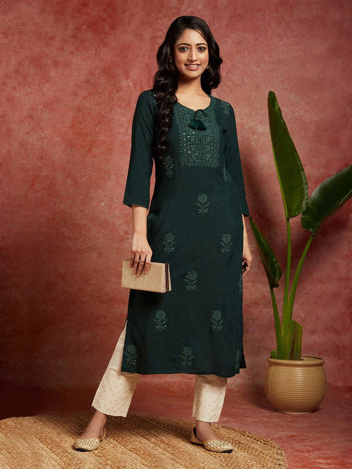 Green Embroidered Rayon Straight Kurta - Libas