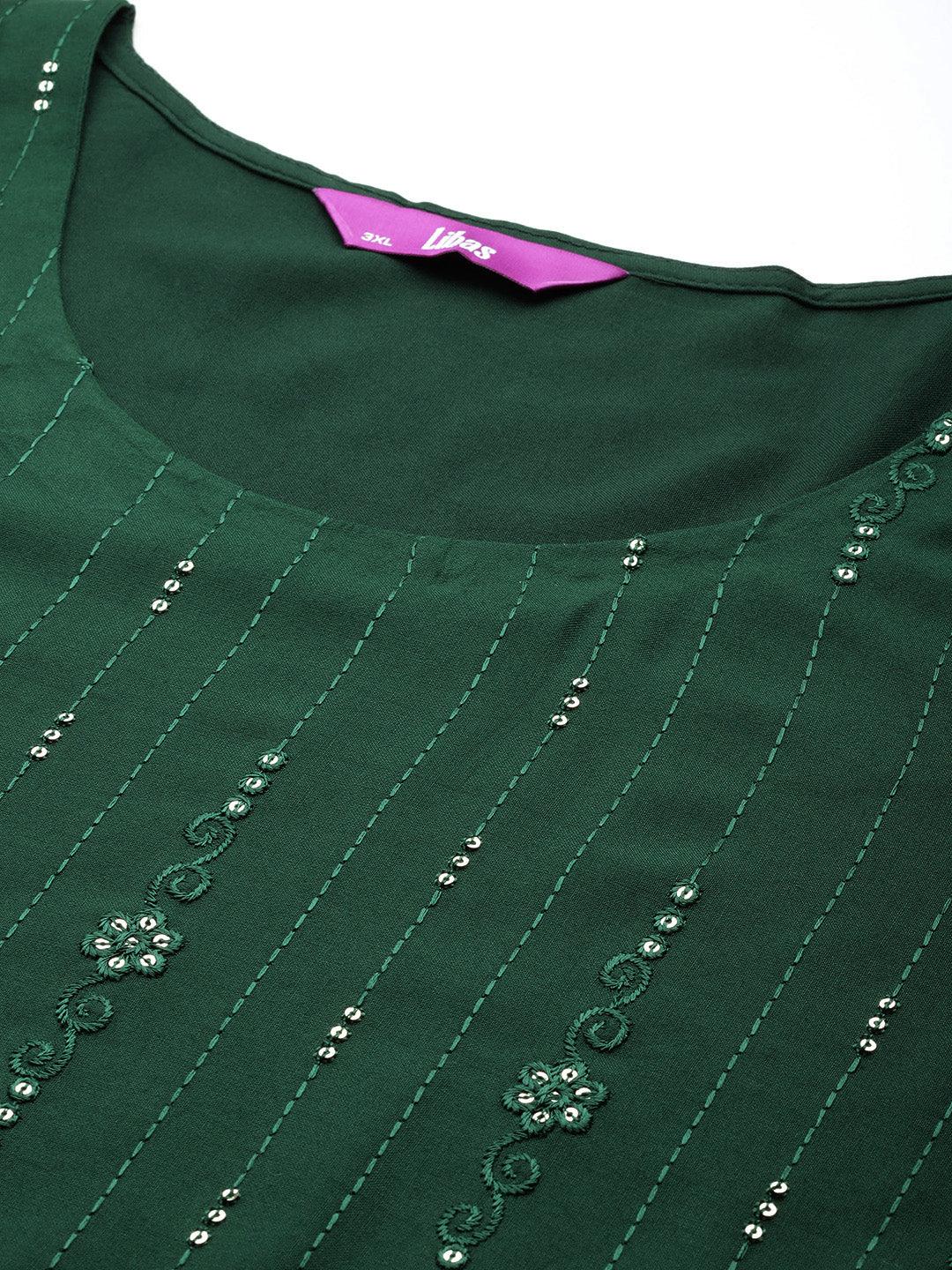 Green Embroidered Rayon Straight Kurta