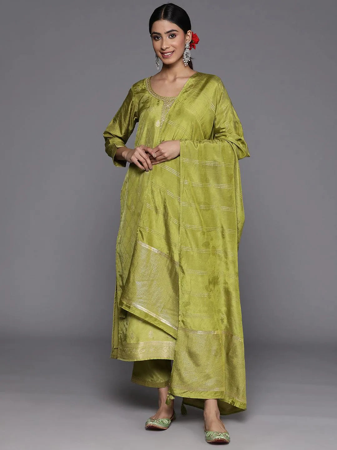 Green Embroidered Silk Blend Suit Set With Trousers - Libas