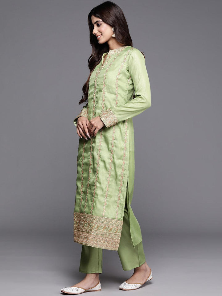 Green Embroidered Silk Blend Straight Kurta With Trousers & Dupatta - Libas