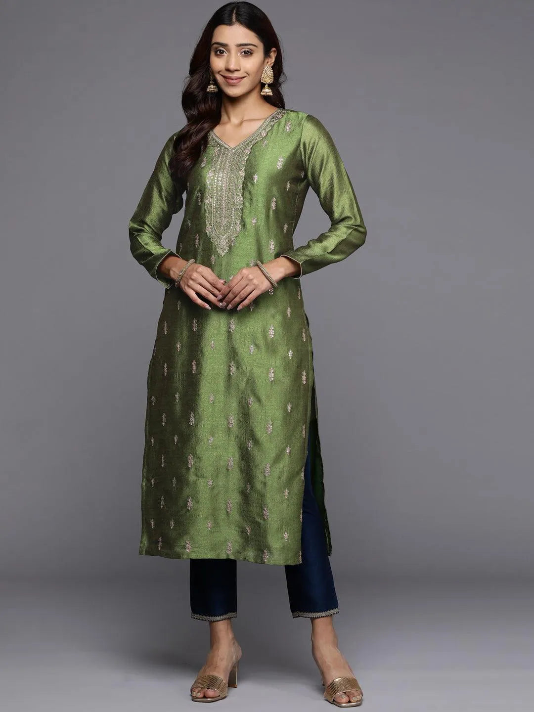 Green Embroidered Silk Straight Kurta - Libas