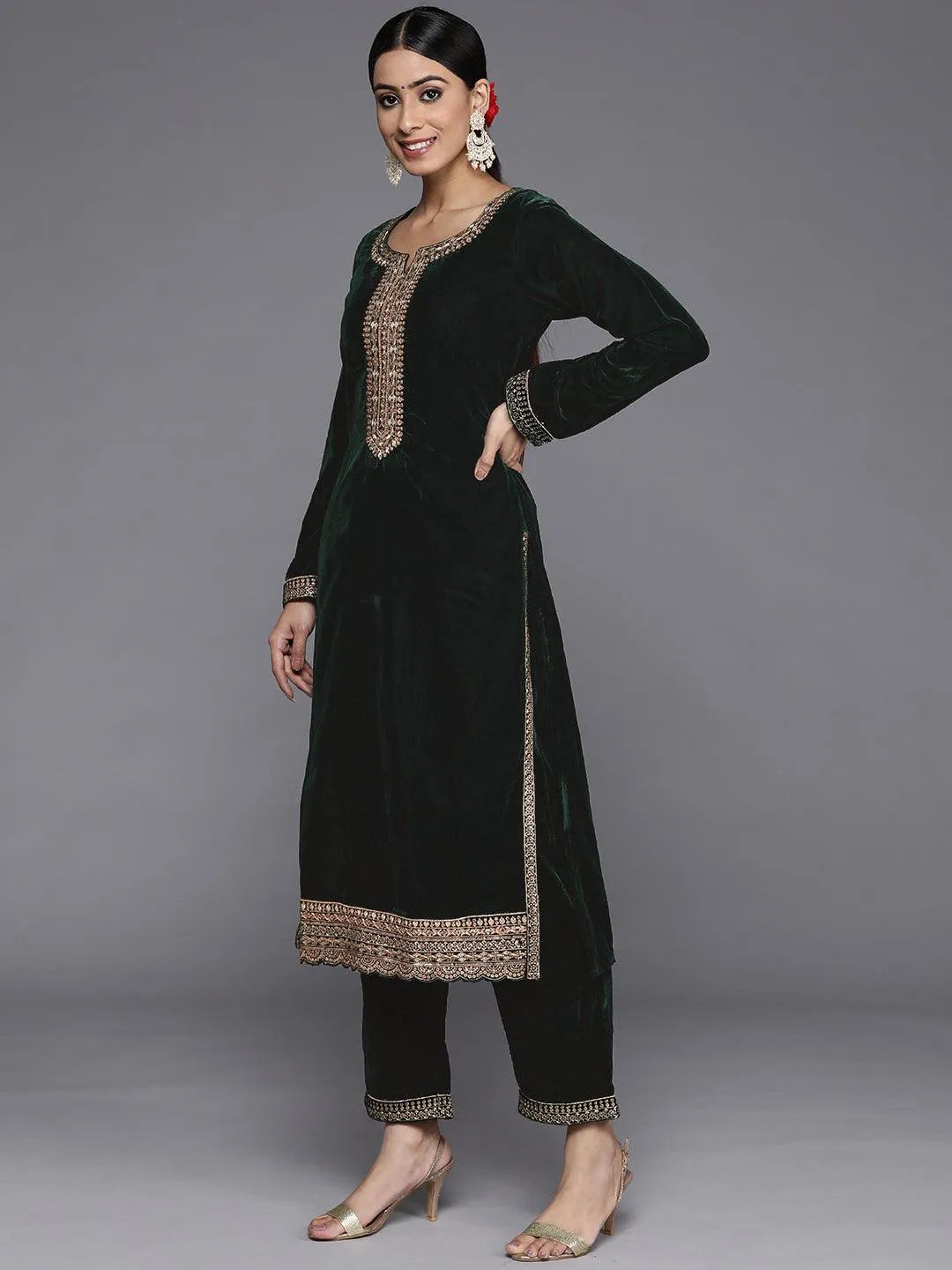 Green Embroidered Velvet Straight Suit Set - Libas