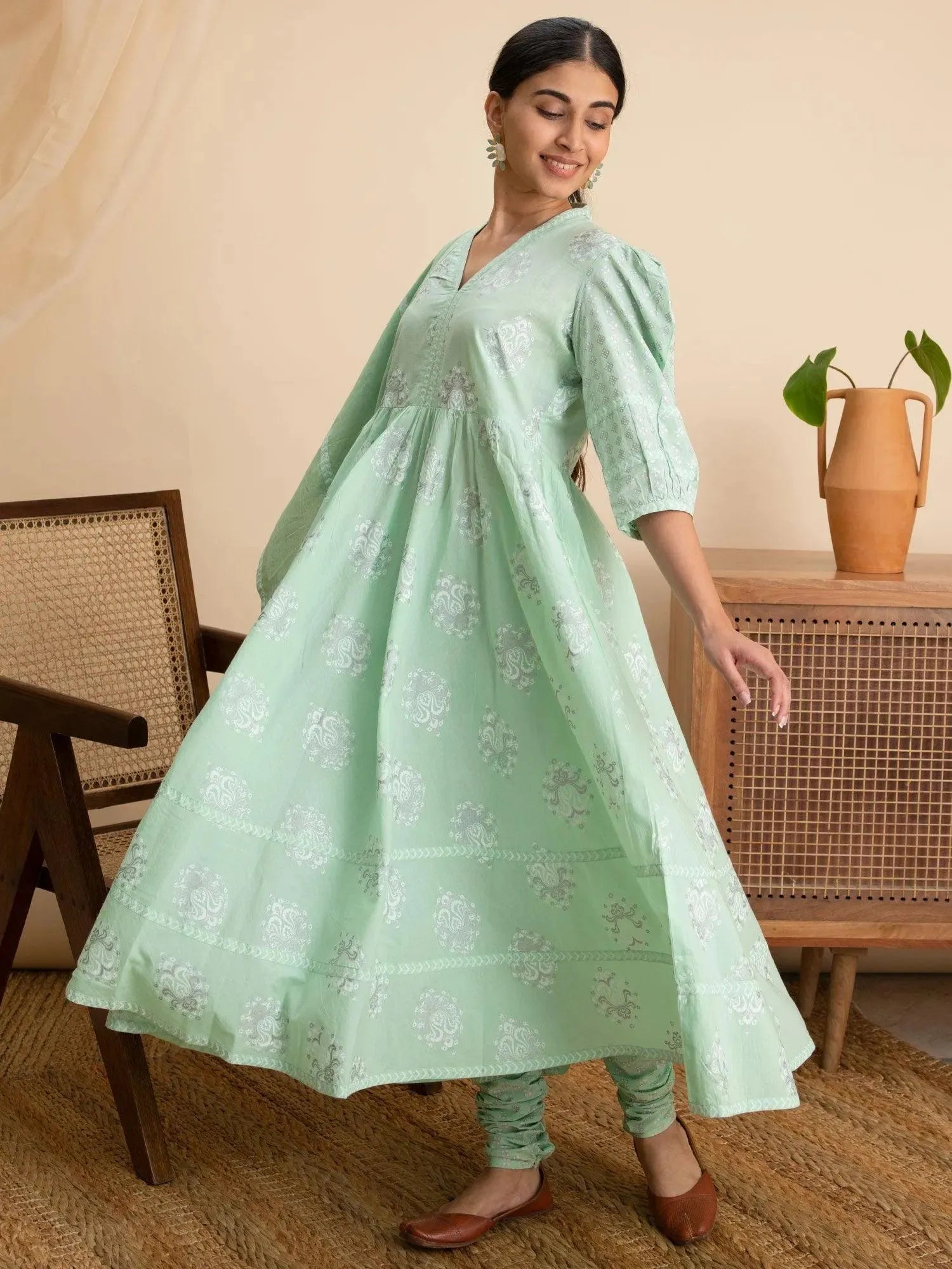 

Buy Green Cotton Printed Anarkali Kurta With Cotton Trouser And Dupatta Online