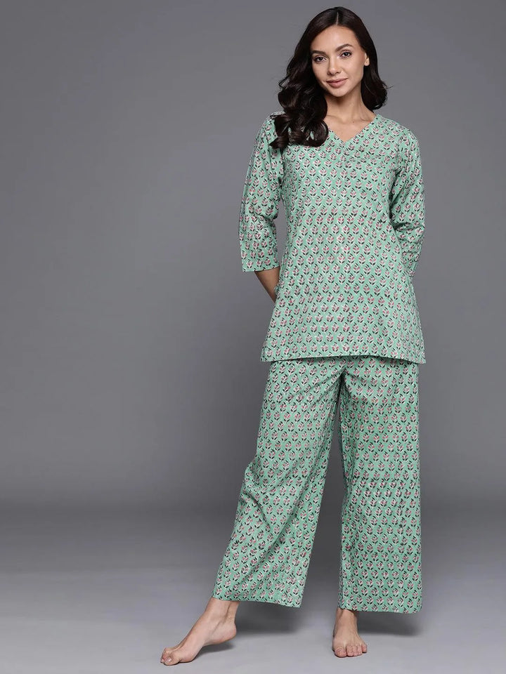 Green Printed Cotton Night Suit - Libas