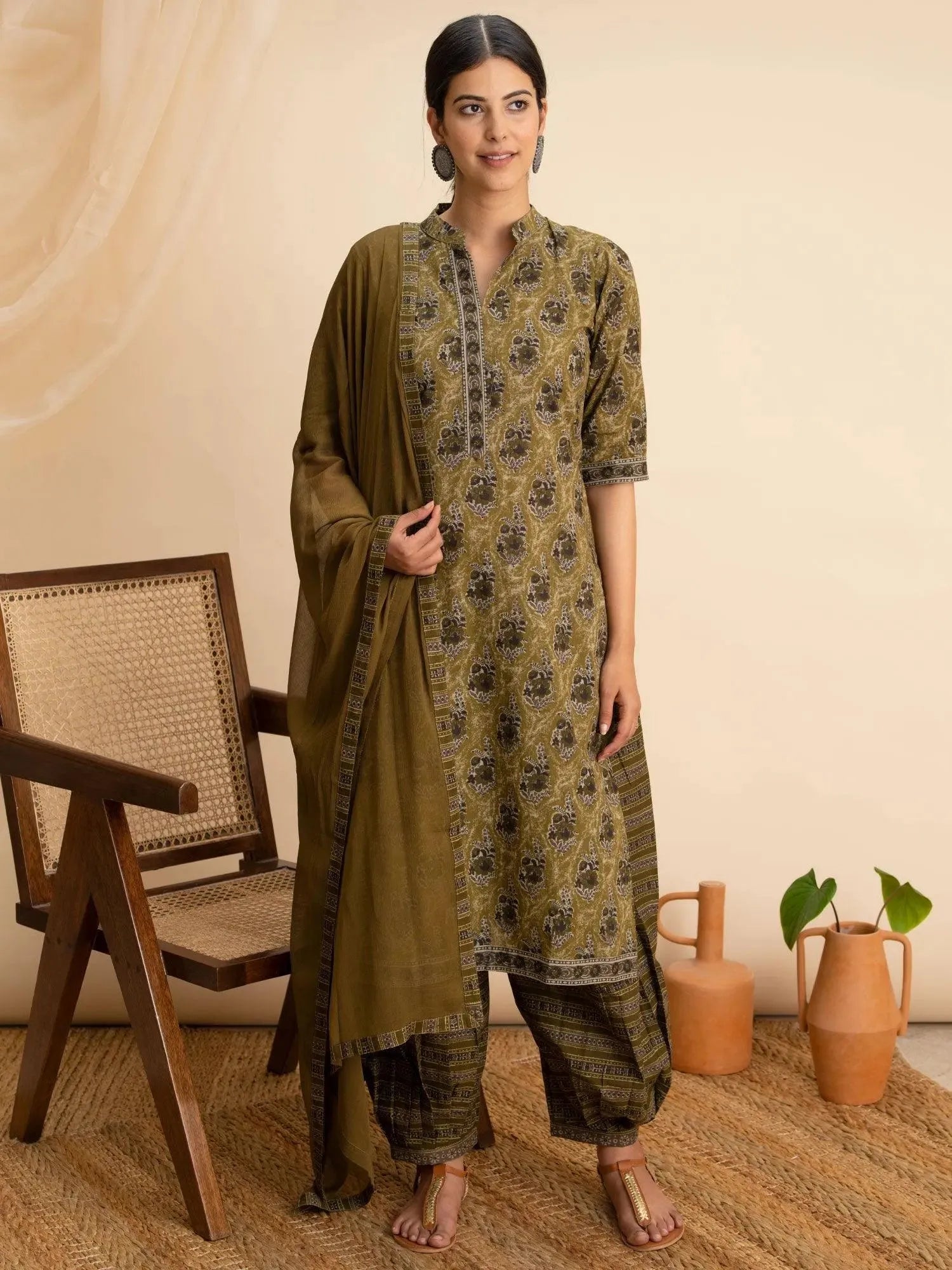 

Buy Green Printed Cotton Suit Set - 13053O- | Libas Ethnic Wear Online