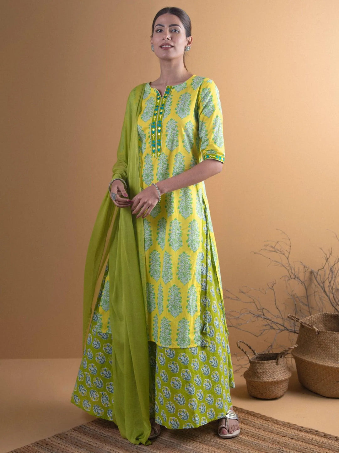 Green Printed Cotton Suit Set - Libas