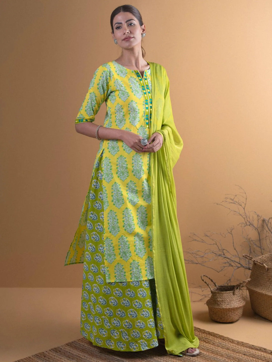 Green Printed Cotton Suit Set - Libas