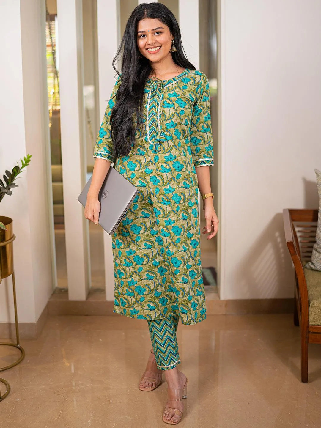 

Green Printed Cotton Straight Kurta With Trousers