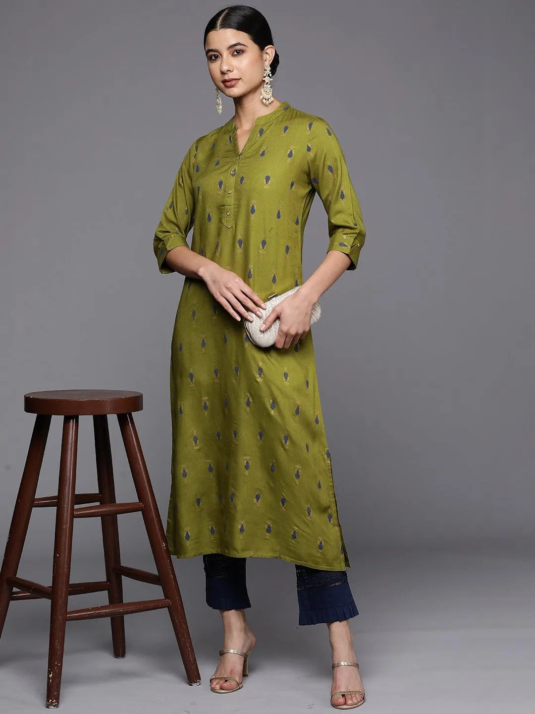 Green Printed Rayon Straight Kurta - Libas