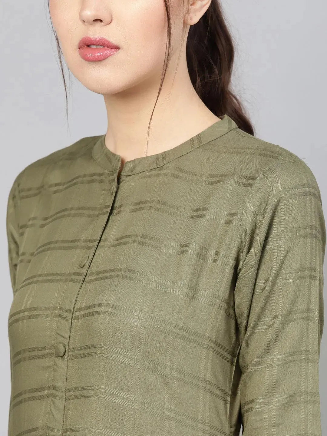 

Green Printed Rayon Straight Kurta With Palazzos