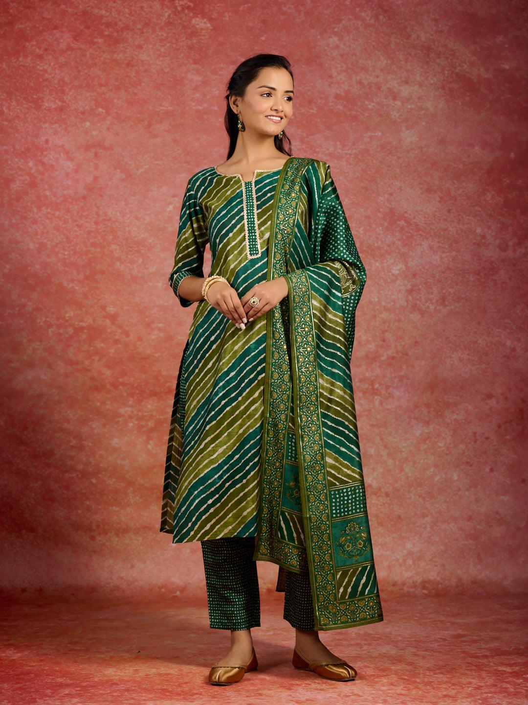 Green Printed Silk Blend Straight Kurta With Trousers & Dupatta - Libas