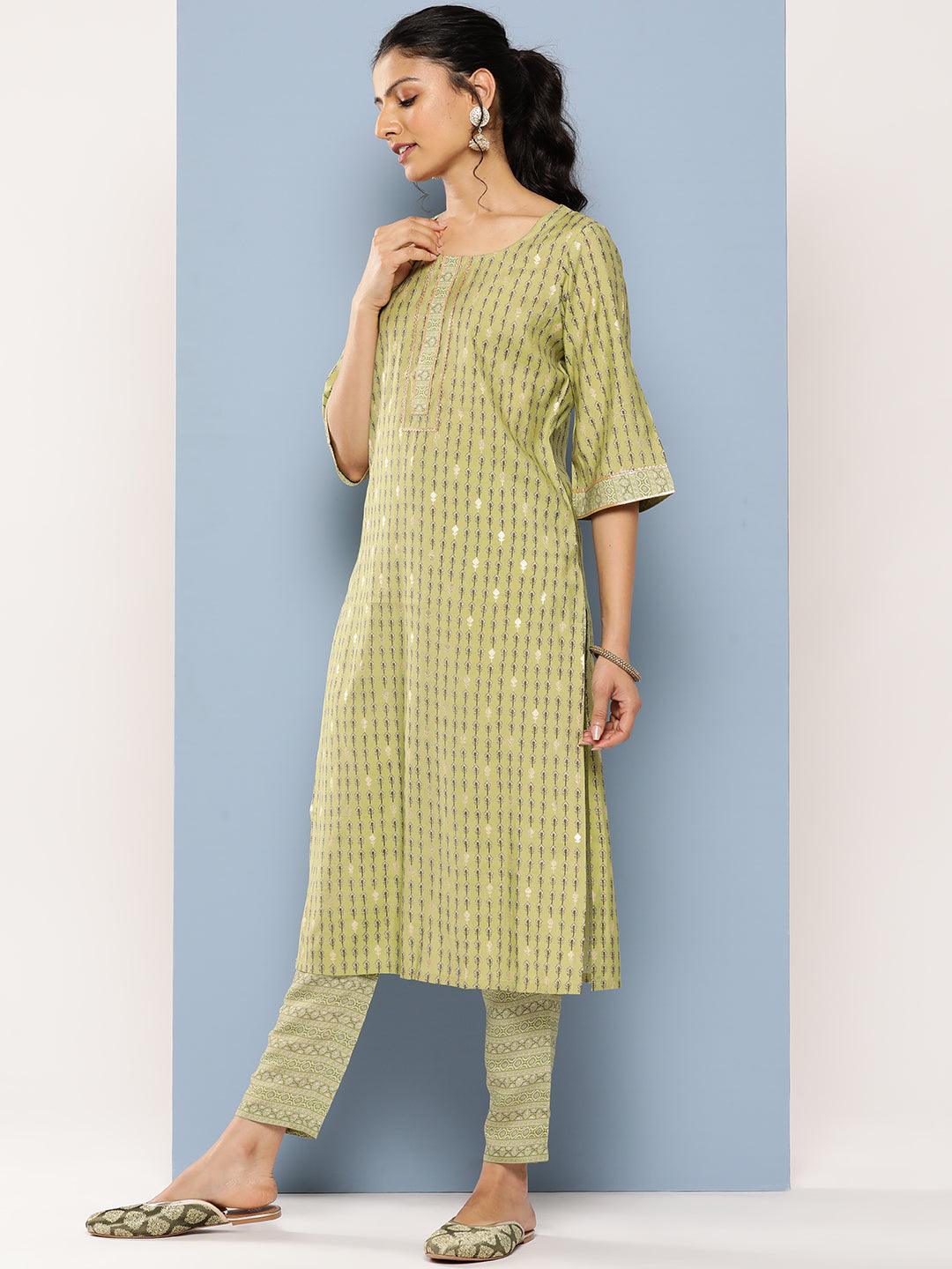 Green Printed Silk Blend Straight Kurta Set With Trousers - Libas 