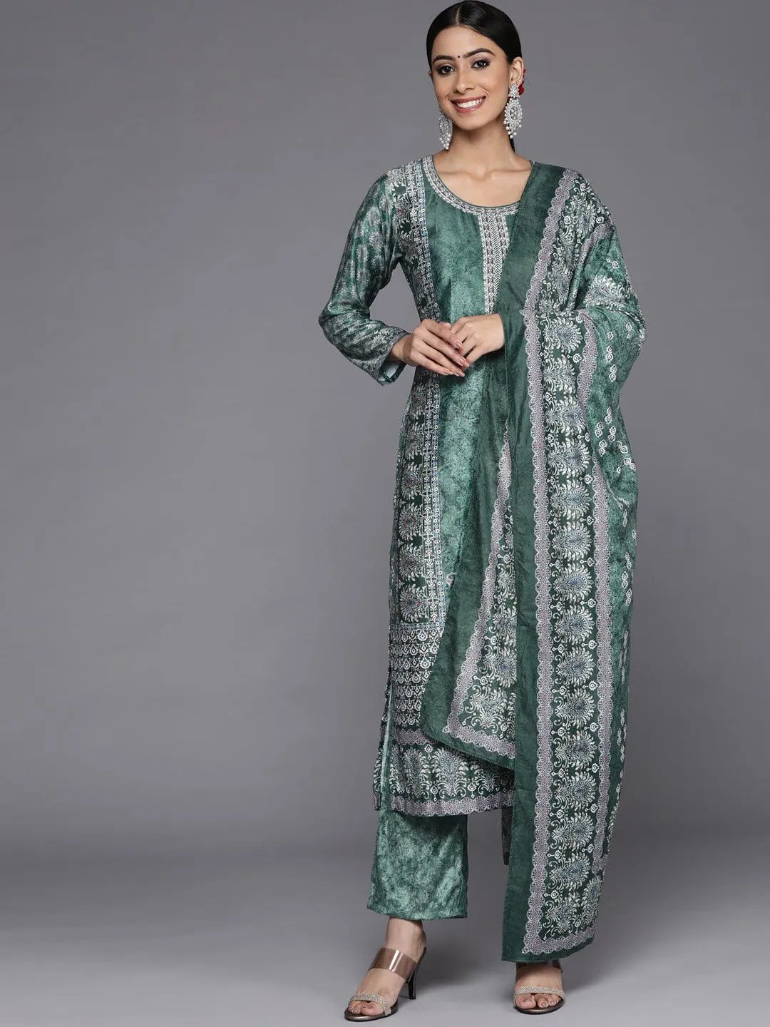 Green Printed Velvet Straight Suit Set With Trousers - Libas 