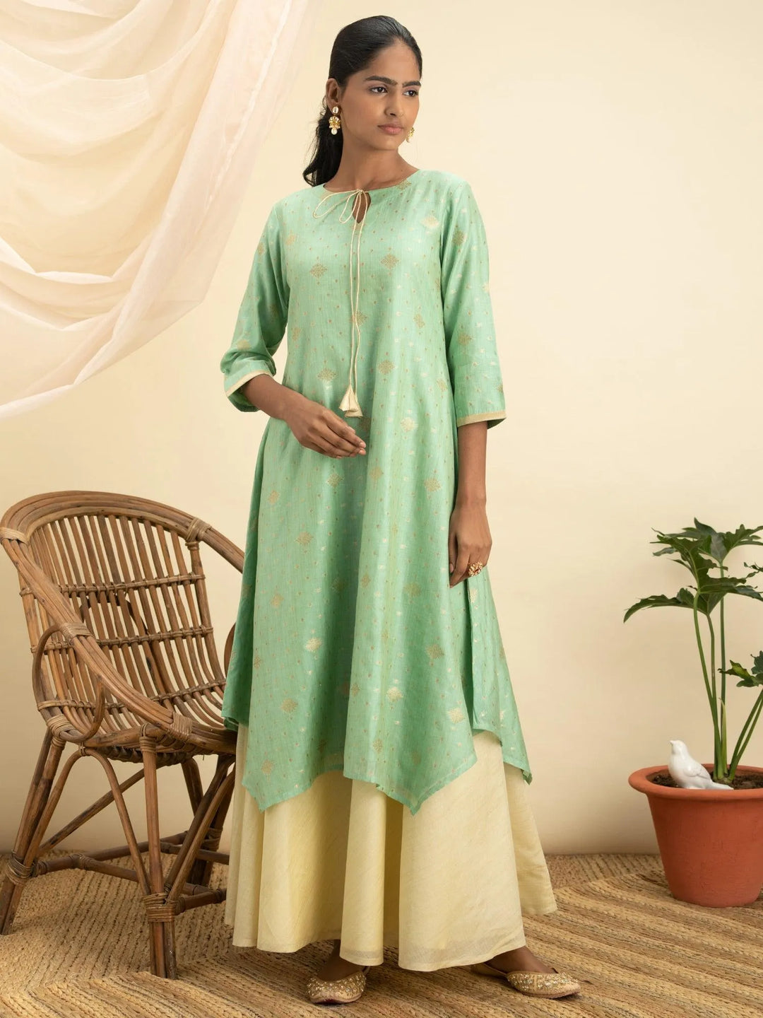 Green Self Design Silk Kurta Set - Libas