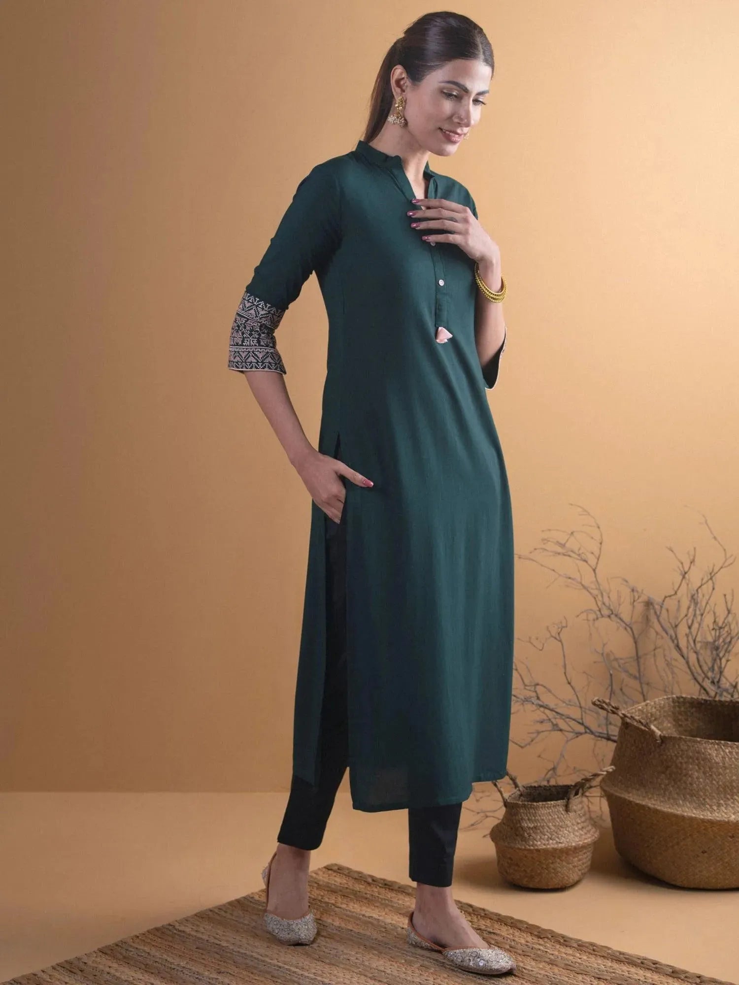 

Buy Green Solid Rayon Kurta - 7691-XS | Libas Ethnic Wear Online