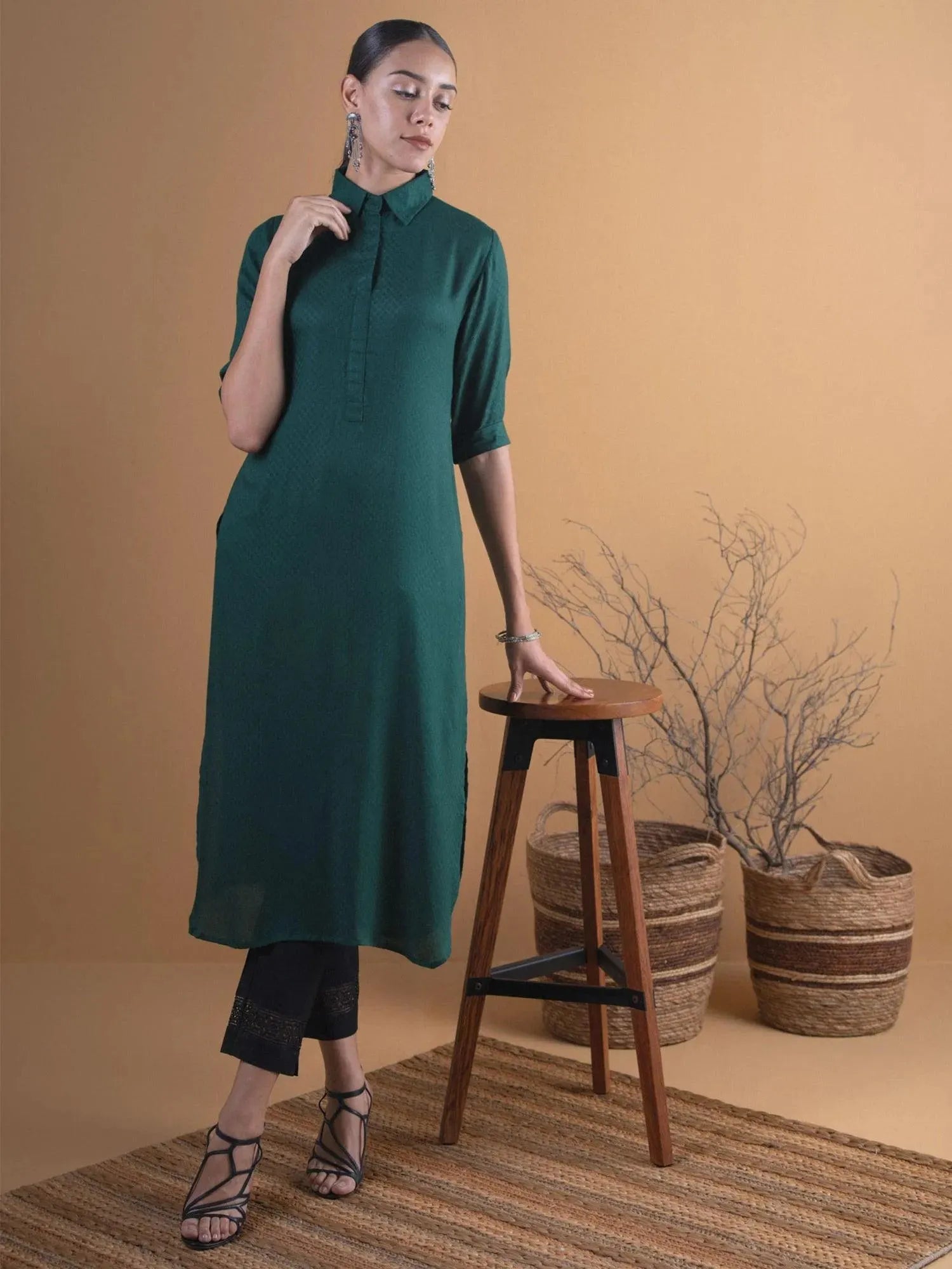 

Buy Green Woven Design Rayon Kurta - 4993-XS | Libas Ethnic Wear Online