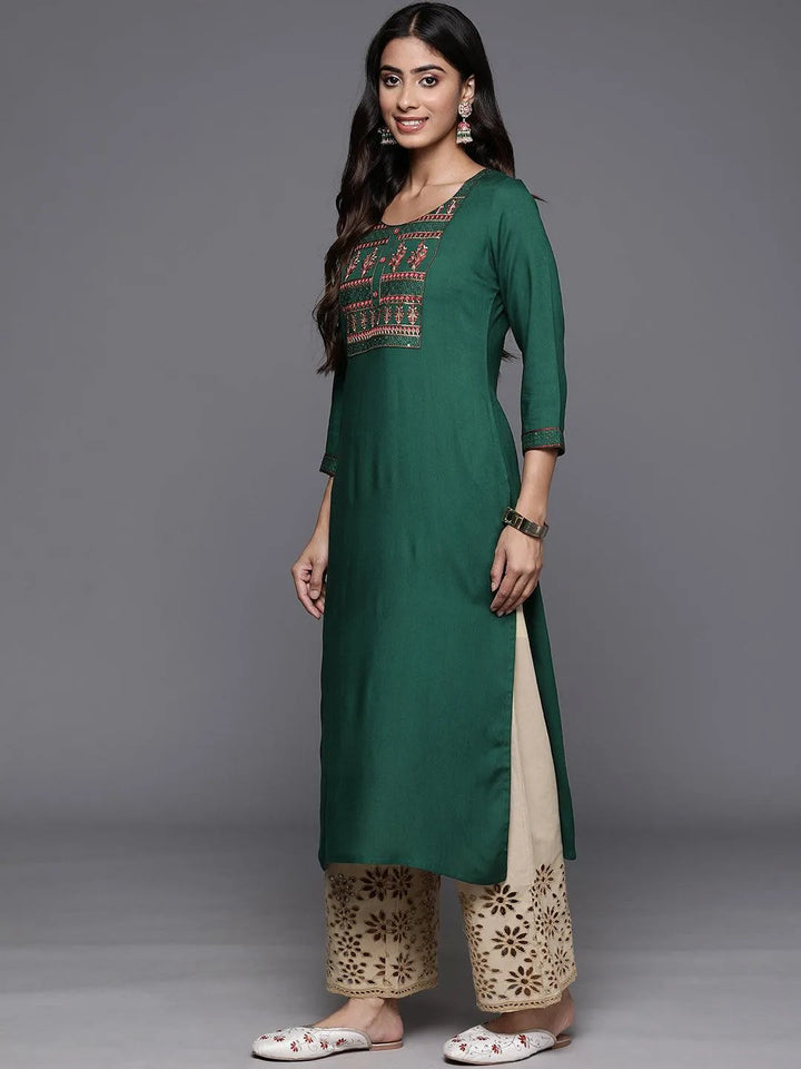 Green Yoke Design Rayon Straight Kurta - Libas