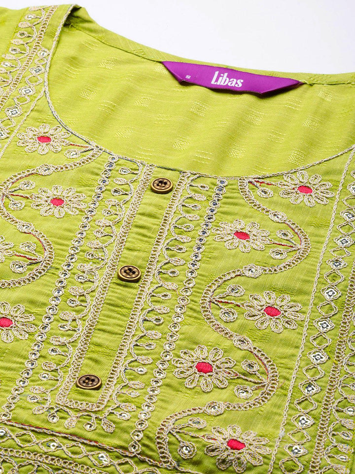 Green Yoke Design Rayon Straight Kurta - Libas