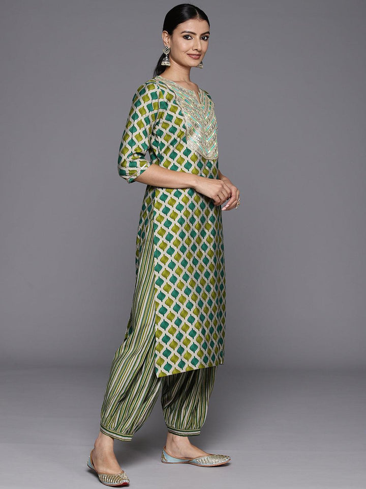 Green Yoke Design Silk Blend Straight Kurta With Salwar & Dupatta - Libas