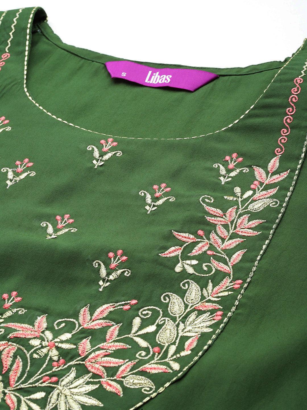 Green Yoke Design Silk Blend Straight Kurta With Trousers & Dupatta - Libas 