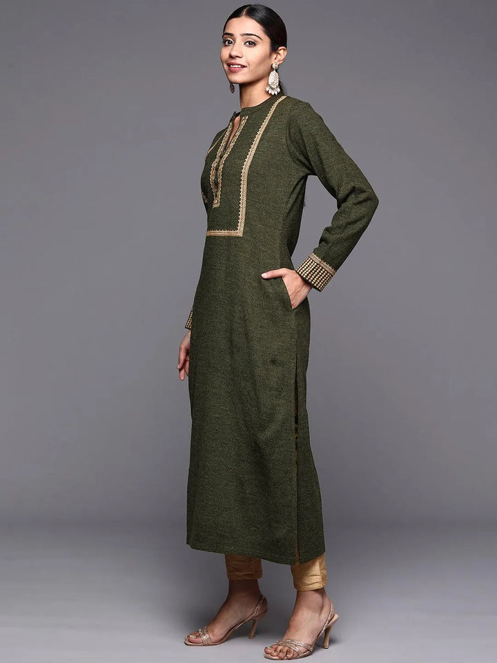 Green Yoke Design Wool Straight Kurta - Libas