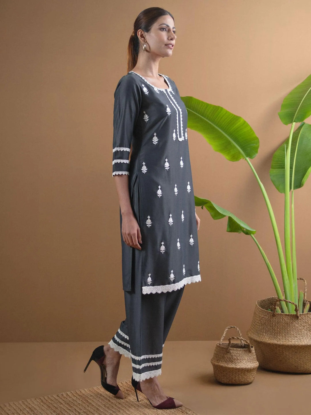 Grey Embroidered Shantoon Kurta Set - Libas