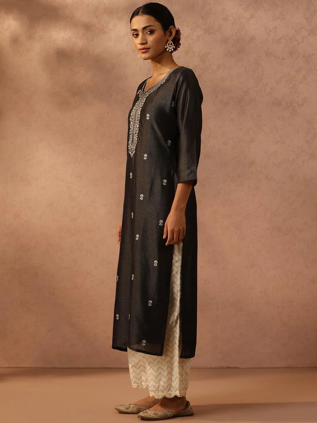 Grey Embroidered Silk Straight Kurta - Libas