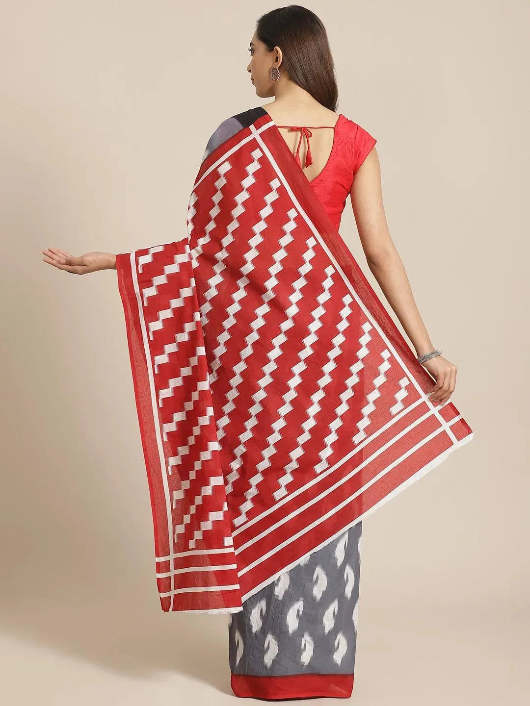 

Grey Printed Cotton Saree