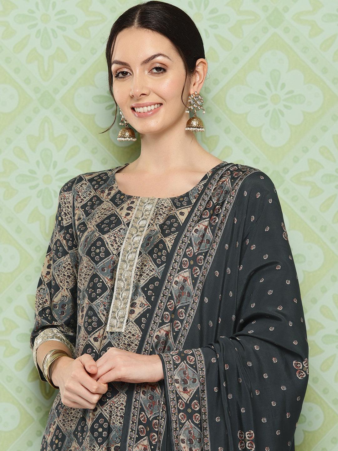 Grey Printed Silk Blend Straight Kurta With Trousers & Dupatta - Libas