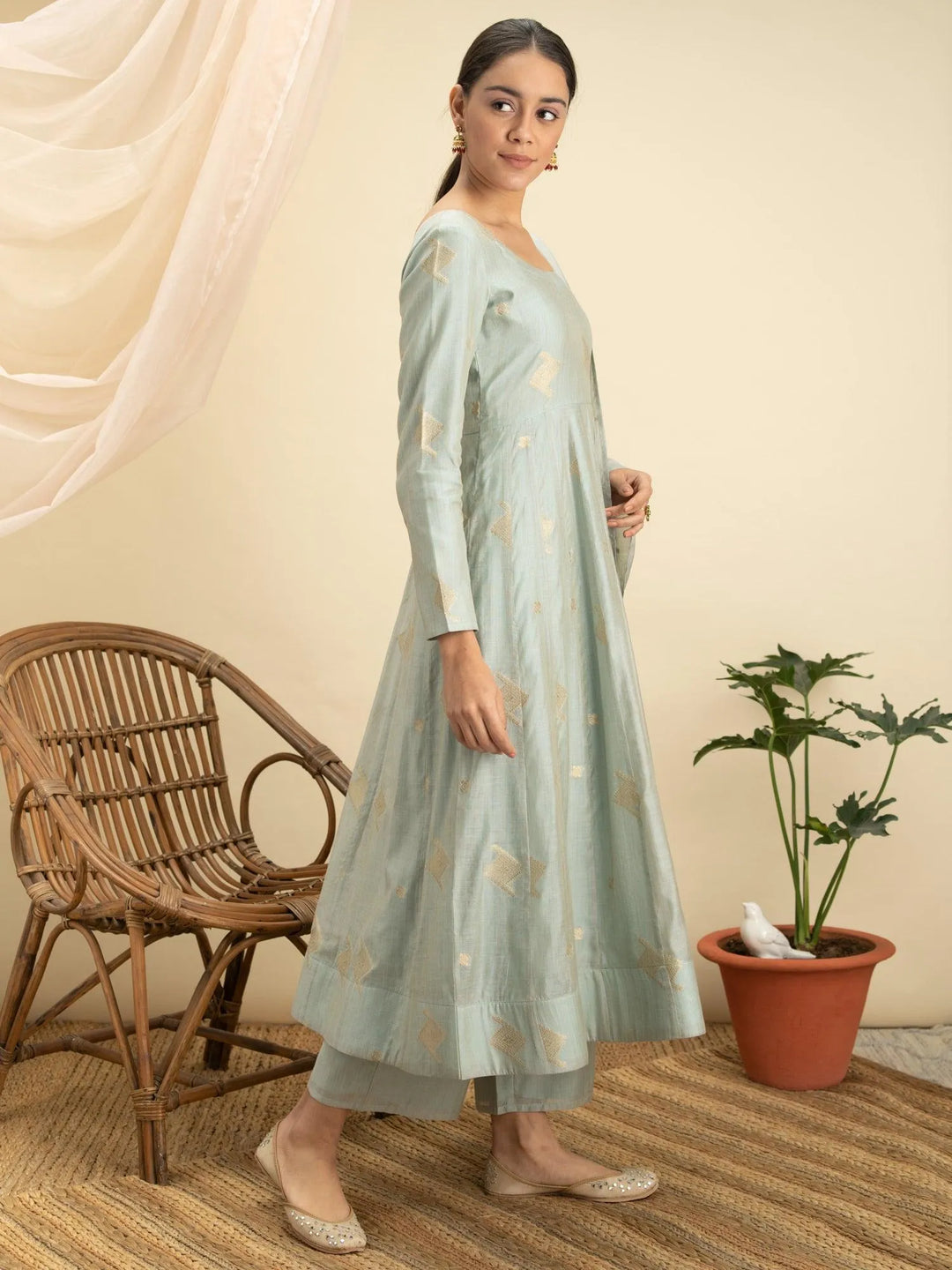 Grey Self Design Chanderi Silk Suit Set - Libas 